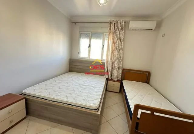 Vlore, shitet apartament 1+1+BLK Kati 9, 63 m² 88.000 Euro (Rruga Kosova)
