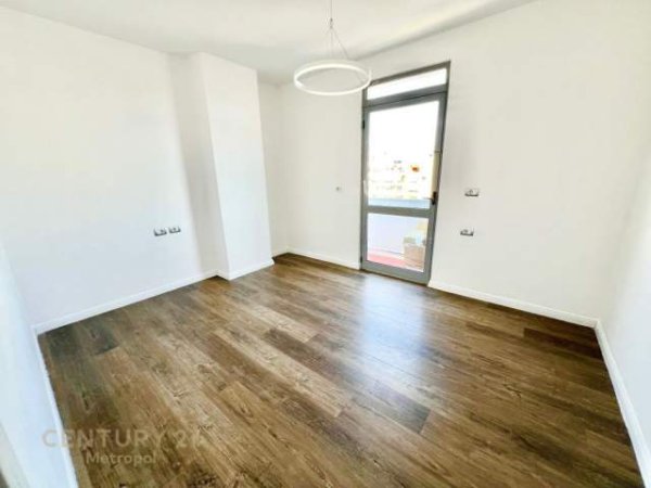 Tirane, shitet apartament 2+1+BLK Kati 7, 90 m² 101.000 Euro (Besim Alla)