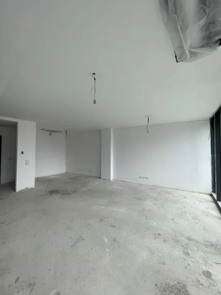 Tirane, shitet apartament 2+1+BLK Kati 10, 126.48 m² 340.000 Euro (Lake View Residence)