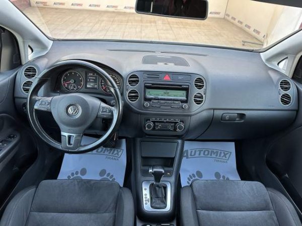 Tirane, shes makine Volkswagen golf plus Viti 2009, 7.200 Euro