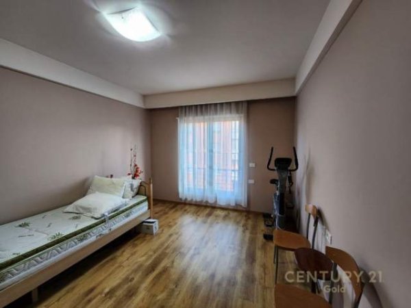 Tirane, shes apartament 2+1+2+POST PARKIMI+BLK 123 m² 350.000 Euro (Kompleksi Delijorgji, Rruga e Kavajes)