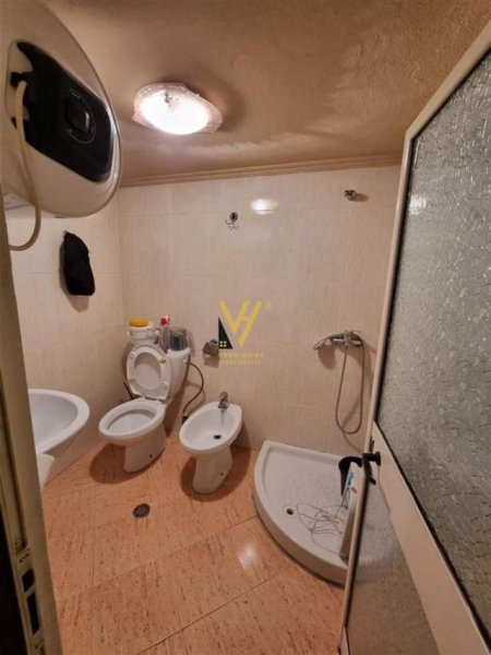 Tirane, shitet ambjent biznesi Kati 1, 150 m² 420.000 Euro (MINE PEZA)