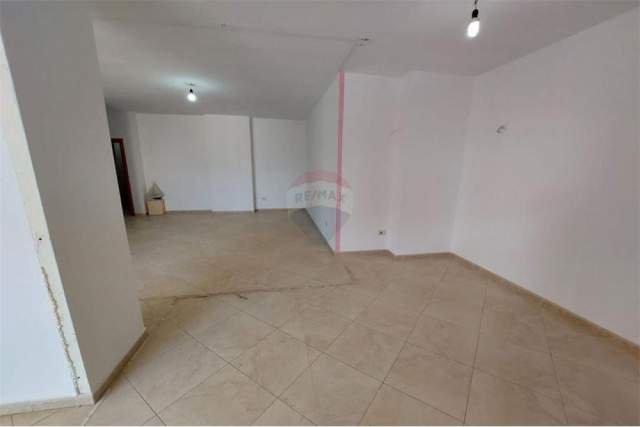 Tirane, shitet apartament Kati 9, 136 m² 198.000 Euro (21 dhjetori)