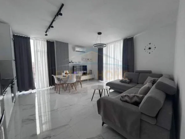 Tirane, jepet me qera apartament 2+1+BLK Kati 6, 100 m² 600 Euro