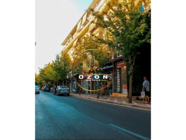 Tirane, shitet apartament 1+1 Kati 2, 108 m² 260.000 Euro (Mine Peza)
