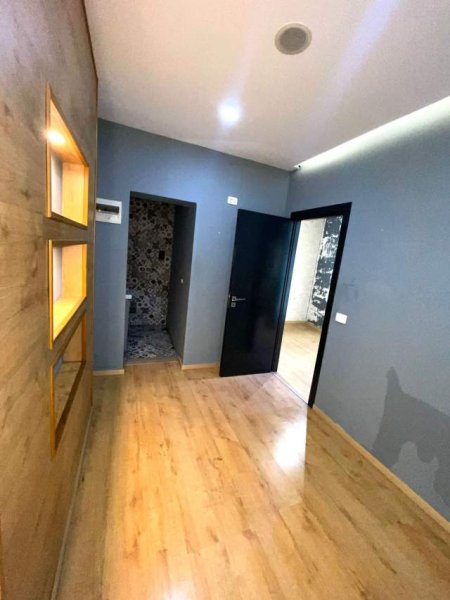 Tirane, jepet me qera apartament Kati 6, 75 m² 1.000 Euro (SHESHI WILLSON)