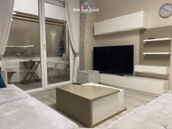 Tirane, jepet me qera apartament 2+1+BLK Kati 6, 105 m² 690 Euro (amerikan 3)