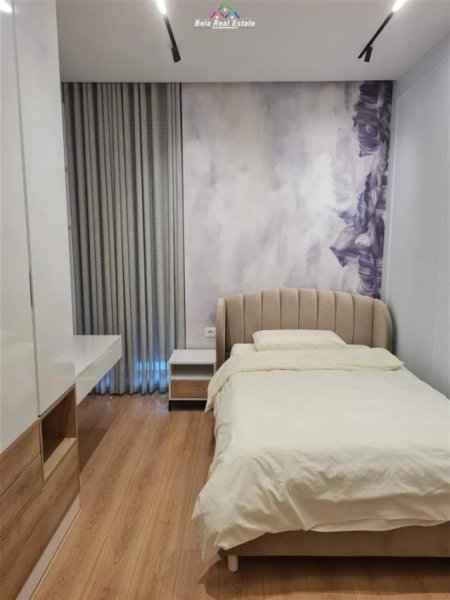 Tirane, jepet me qera apartament 2+1 Kati 4, 84 m² 800 Euro (21 dhjetori)