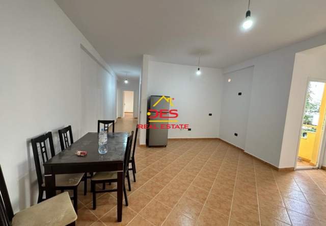 Vlore, shitet apartament 2+1+BLK Kati 2, 110 m² 143.000 Euro (Lungomare,Vlore)