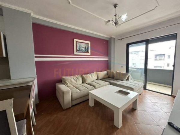 Tirane, shitet apartament 2+1+A+BLK 100 m² 126.000 Euro (Teodor Keko)