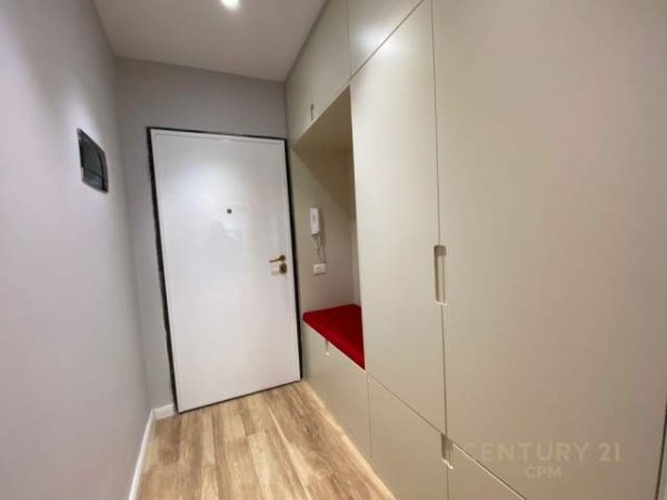 Tirane, jepet me qera apartament 1+1+BLK Kati 6, 81 m² 650 Euro (Siri Kodra)
