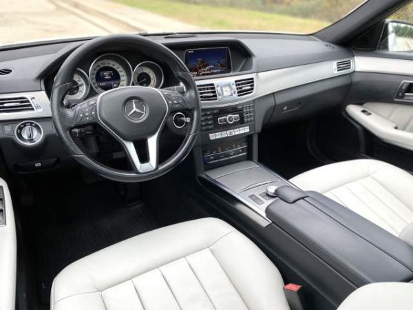 Tirane, shes makine Mercedes-Benz Shes mercedes E klas 350 Viti 2013,