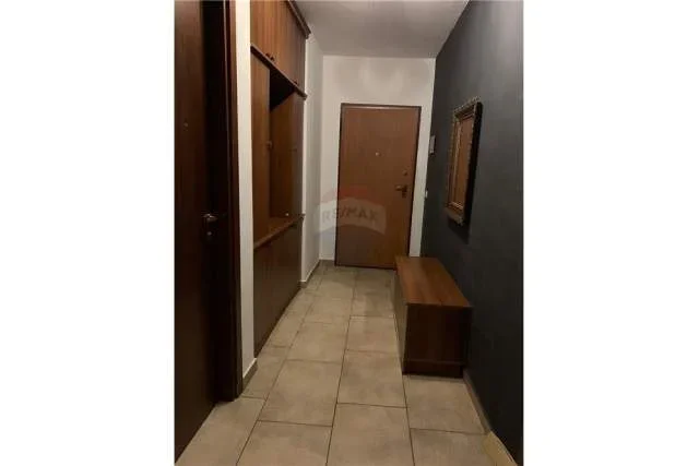 Tirane, jepet me qera apartament 2+1 Kati 2, 83 m² 600 Euro (Rruga Fortuzi)