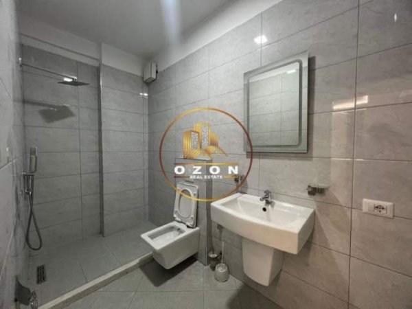 Tirane, shitet apartament 2+1 Kati 4, 116 m² 160.000 Euro (5 MAJI)