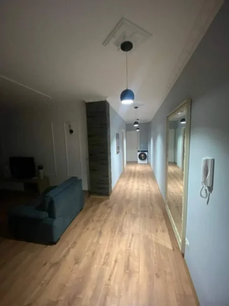 Tirane, jepet me qera apartament 2+1+BLK Kati 6, 110 m² 600 Euro (Rruga Teodor Keko)