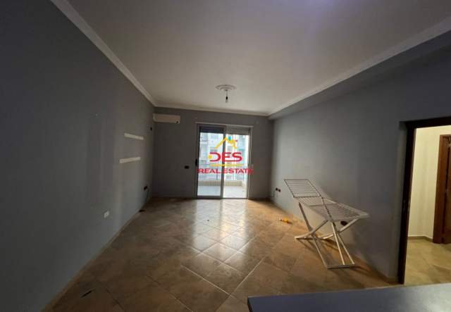 Vlore, shitet apartament 2+1+BLK Kati 7, 117 m² 130.000 Euro (Rruga Cajupi,Vlore)