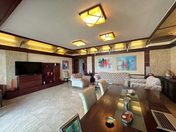 Tirane, jepet me qera apartament 3+1 Kati 9, 216 m² 2.000 Euro (Rruga e Elbasanit)