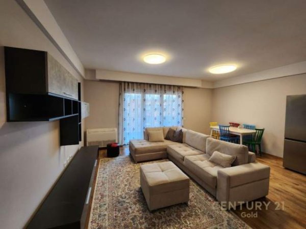 Tirane, shitet apartament 2+1+BLK Kati 7, 123 m² 330.000 Euro (rruga e kavajes)