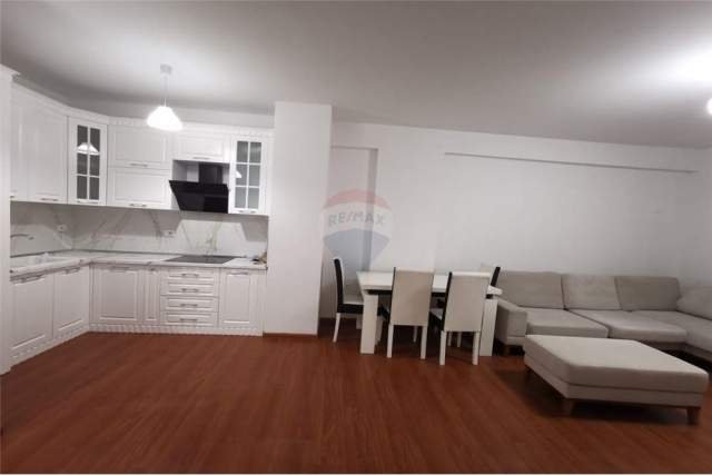 Tirane, jepet me qera apartament 2+1 Kati 6, 110 m² 550 Euro (Rruga Ndre Mjeda - 21 Dhjetori, Shqipëri)