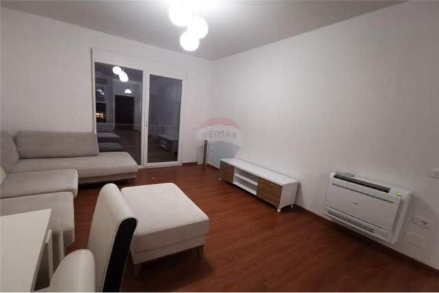 Tirane, jepet me qera apartament 2+1 Kati 6, 110 m² 550 Euro (Rruga Ndre Mjeda - 21 Dhjetori, Shqipëri)
