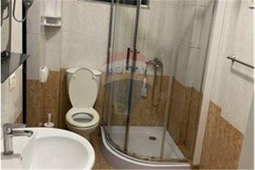 Tirane, jap me qera apartament 2+1+BLK Kati 3, 85 m² 350 Euro (Rruga Bardhyl)