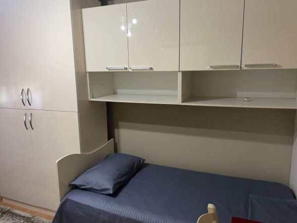 Jepet me qera apartament 2+1 Kati 1, 100 m² 50 Euro (Iliria, Plazh Durres)