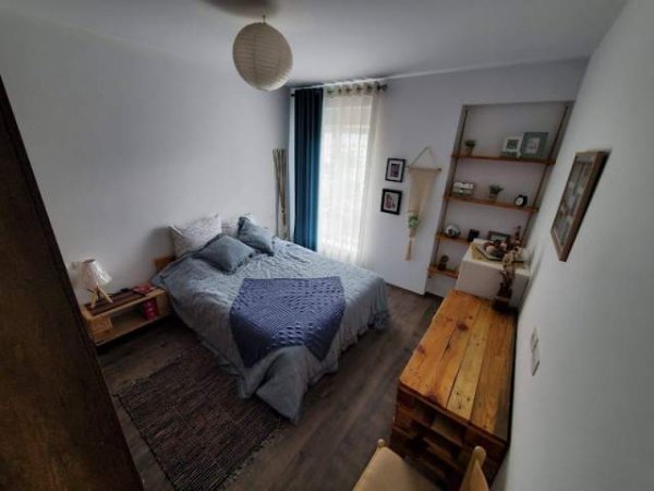 Tirane, jepet me qera apartament 2+1 Kati 8, 90 m²   500€