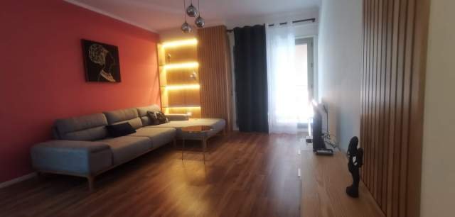 Tirane, jepet me qera apartament 1+1+BLK Kati 2, 73 m² 700 Euro