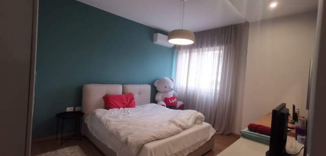 Tirane, jepet me qera apartament 2+1 Kati 4, 92 m² 550 Euro (Rruga Isuf Elezi)