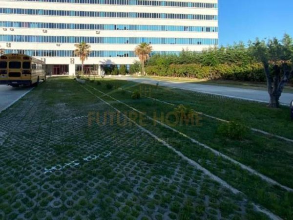 Tirane, jepet me qera ambjent biznesi Kati 6, 8.000 m² 48.000 Euro (Lunder, Tirane)