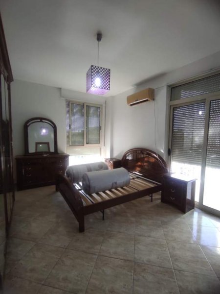 Tirane, jepet me qera apartament Kati 7, 110 m² 500 Euro