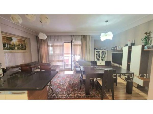 KOMPLEKSI DELIJORGJI- SHITET APARTAMENT 2+1+ POST PARKI,  Kati 3, 98 m² 250.000 Euro
