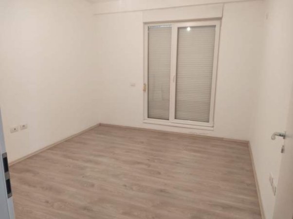 Tirane, jepet me qera apartament Kati 4, 99 m² 430 Euro (Frosina Plaku)
