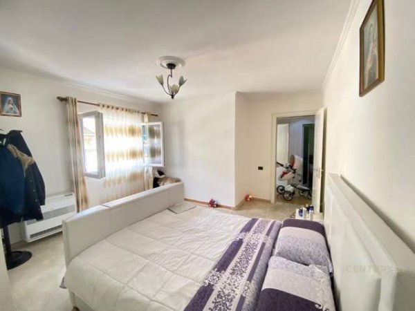 Tirane, shes apartament 2+1 ne BLLOK, Kati 4, 124 m² 235.000 Euro (Bllok)