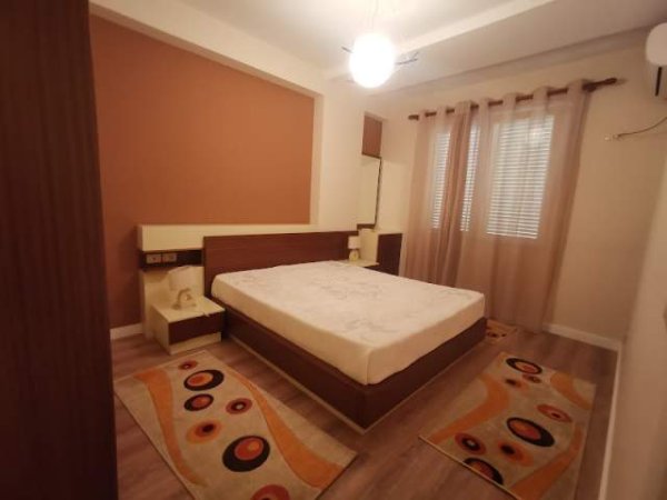 Tirane, jepet me qera apartament 3+1 Kati 3, 103 m² 650  (Kodra e Diellit)
