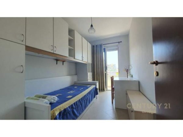Tirane, shitet apartament 3+1+BLK Kati 4, 97 m² 106.000 Euro (Ish Parku)