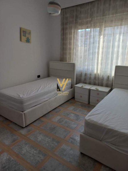 Tirane, shitet apartament 2+1 Kati 4, 117 m² 350.000 Euro (BLLOKU)