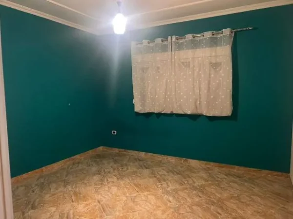 Tirane, jepet me qera apartament Kati 2, 140 m² 80.000 Leke (Don Bosko)