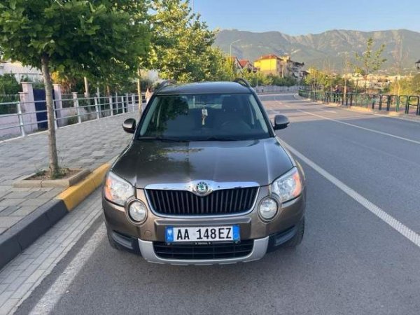 Tirane, shes xhip Skoda Yeti Viti 2012, 6.800 Euro