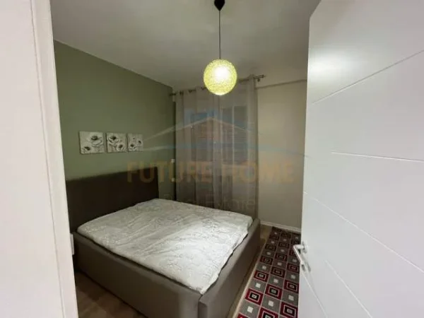 Tirane, jepet me qera apartament 2+1+BLK Kati 2, 94 m² 800 Euro (Liqeni i Thate)