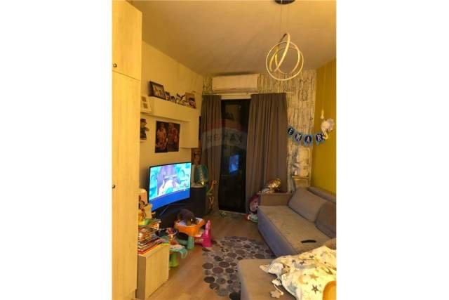 Tirane, shitet apartament 1+1 Kati 3, 62 m² 87.000 Euro (Farmacia 10)