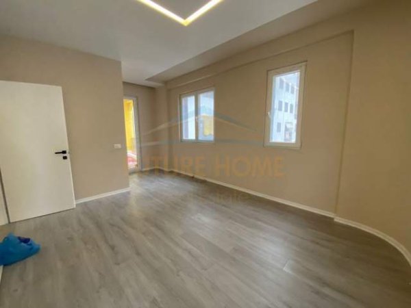 Tirane, shitet apartament 3+1 Kati 4, 133 m² 172.000 Euro (YZBERISHT)