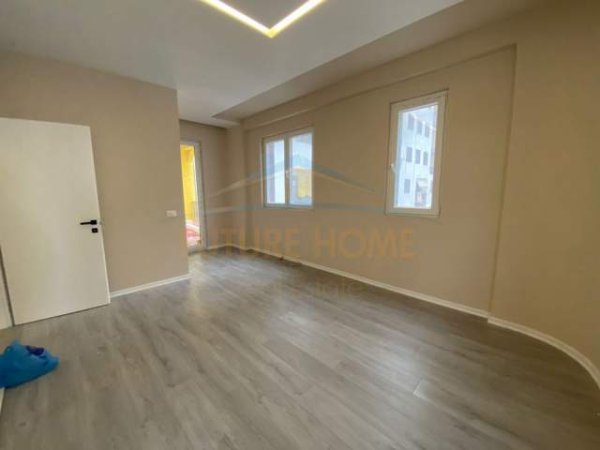 Tirane, shitet apartament 3+1 Kati 4, 114 m² 172.000 Euro (Yzberisht)