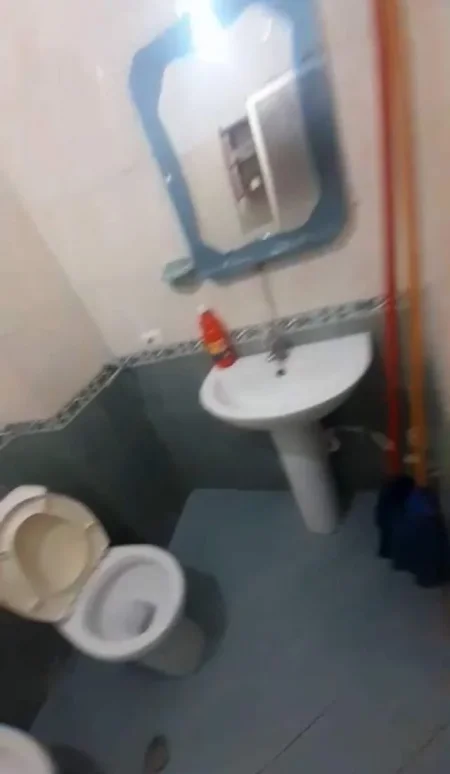 Tirane, jepet me qera apartament 1+1+BLK Kati 4, 60 m² 30.000 Leke (Astir ,prane bar universit)