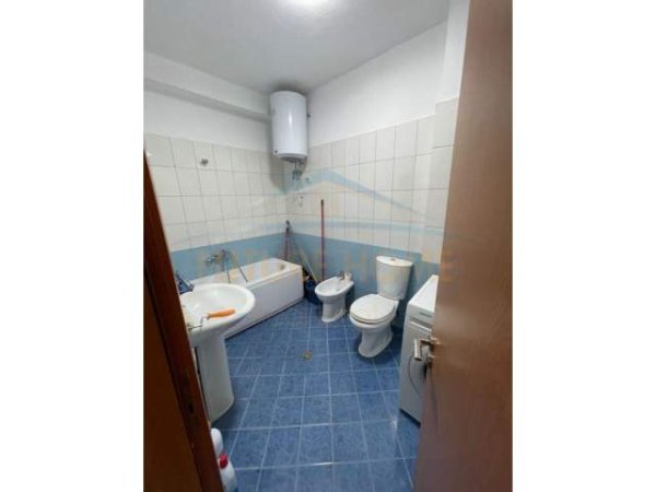 Tirane, shitet apartament 2+1 Kati 2, 105 m² 125.000 Euro (UNAZA E RE)