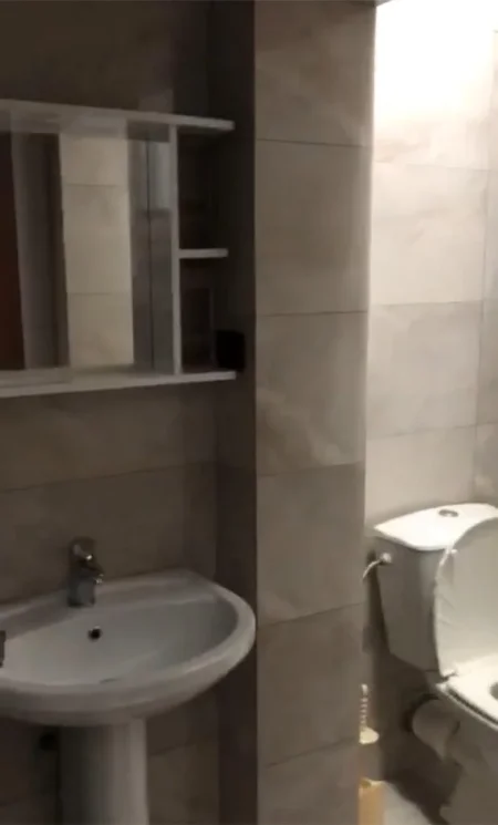 Tirane, jepet me qera Kati 2, 30 m² 28.000 Leke (Astir)