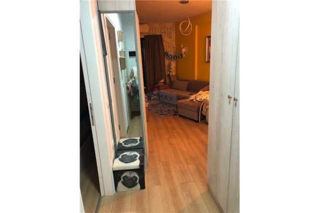 Tirane, shitet apartament 1+1 Kati 3, 62 m² 87.000 Euro (Farmacia 10)