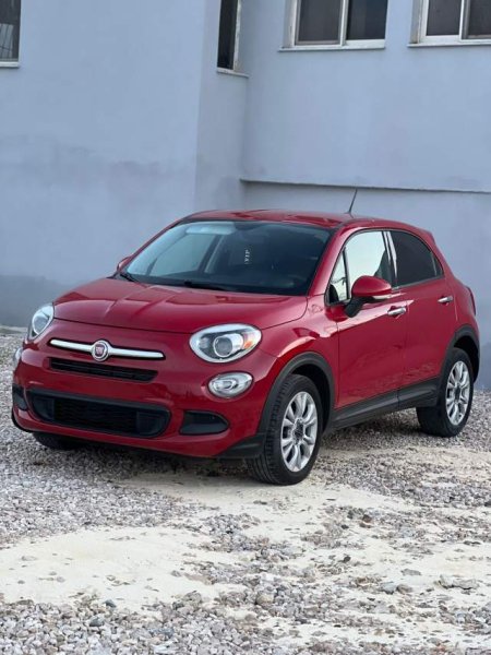 Tirane, shes makine Fiat 500 x easy Viti 2016, 10.000 Euro