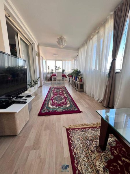 Tirane, jepet me qera apartament Kati 8, 120 m² 600 Euro (Astir)