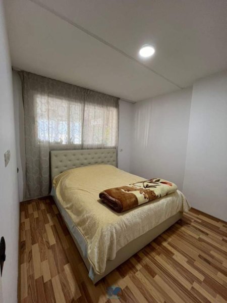 Tirane, jepet me qera apartament Kati 8, 120 m² 600 Euro (Astir)